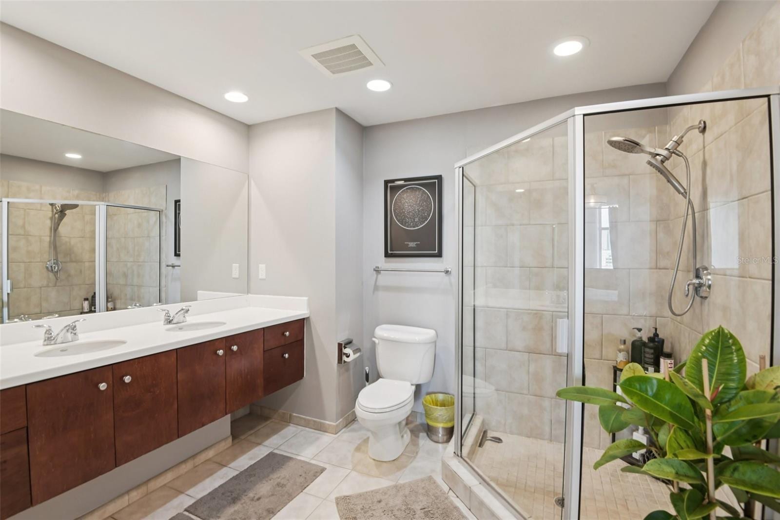 1120 E Kennedy Blvd #715 photo 5