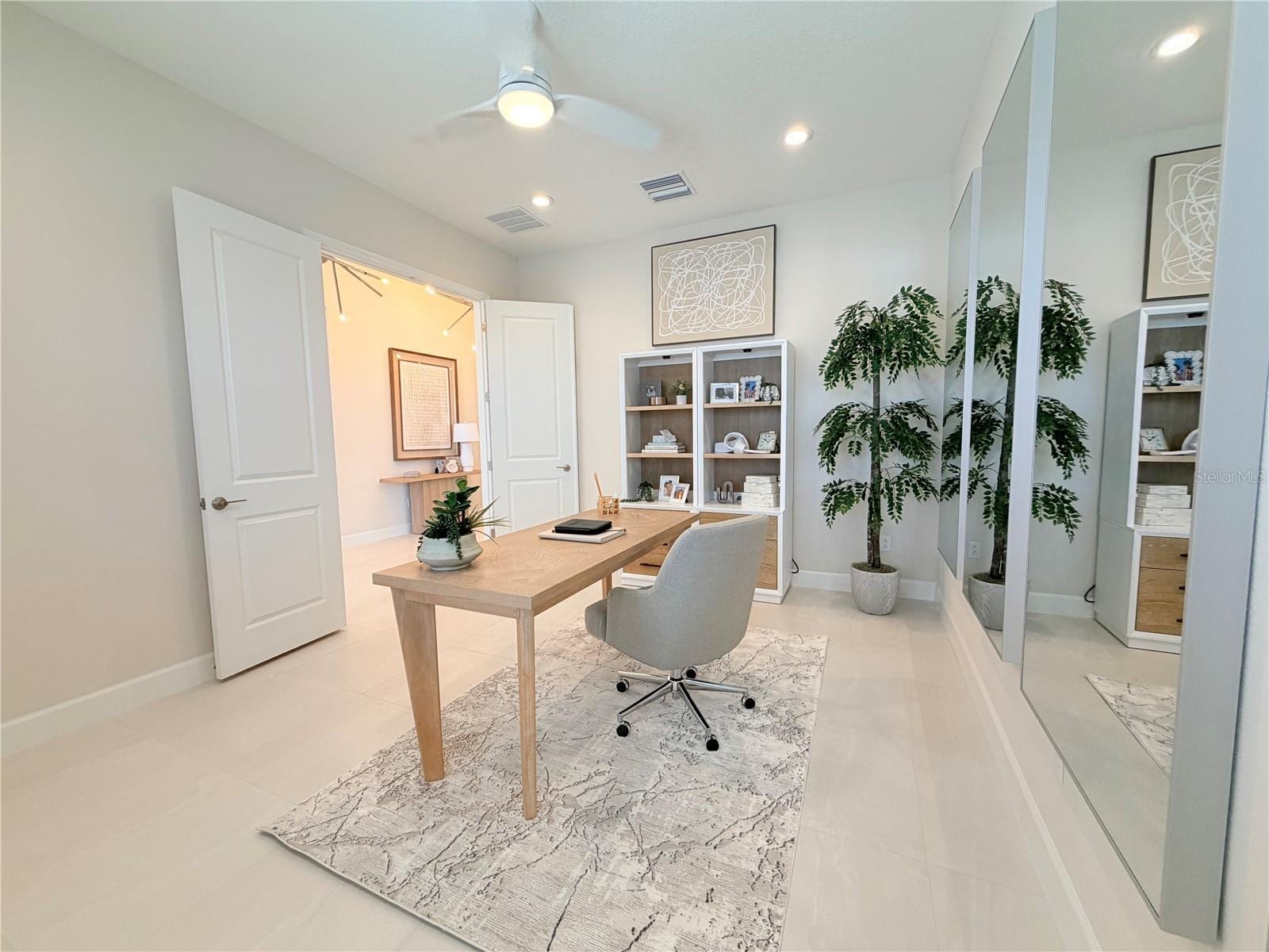 32700 Neroli St photo 5