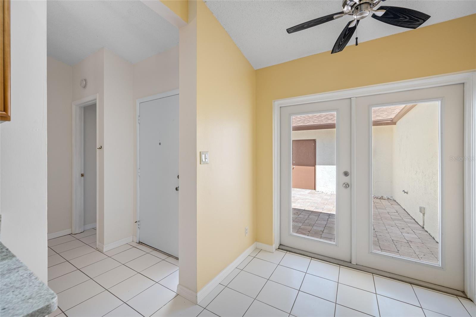 14778 Feather Cove Rd photo 5