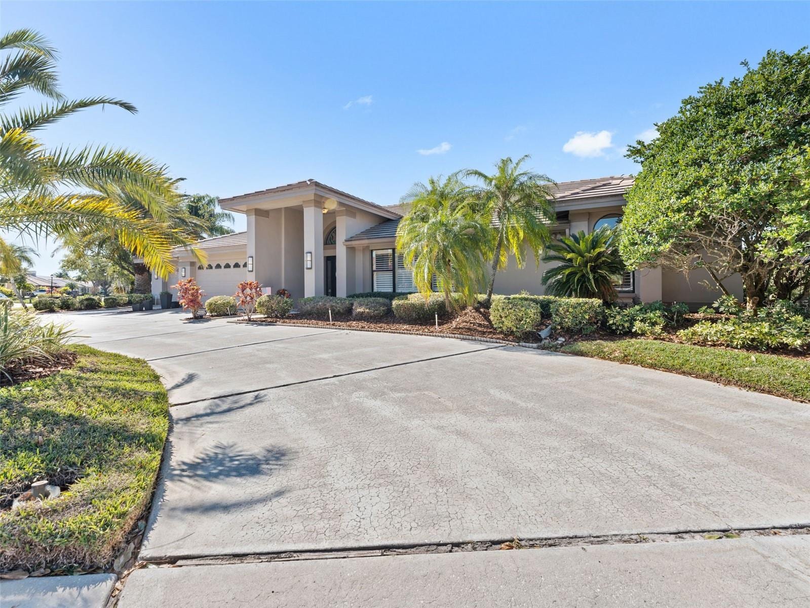 4830 Longwater Way photo 4