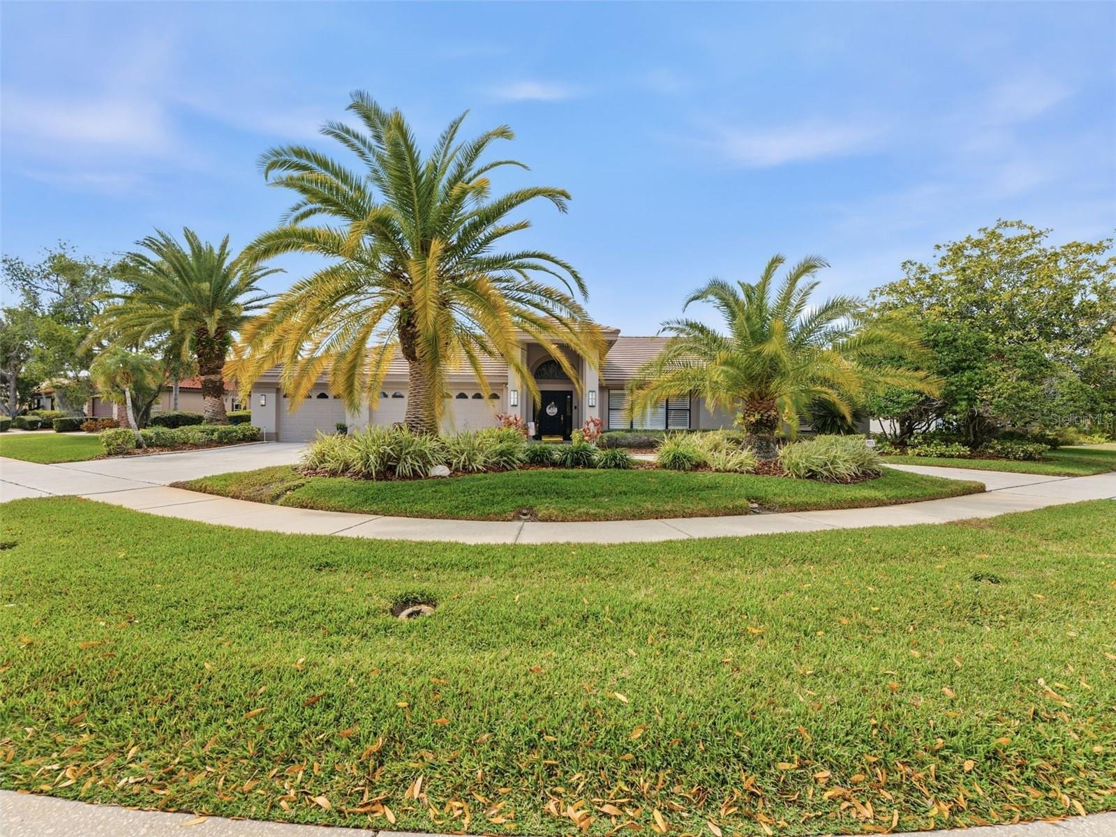 4830 Longwater Way photo 3