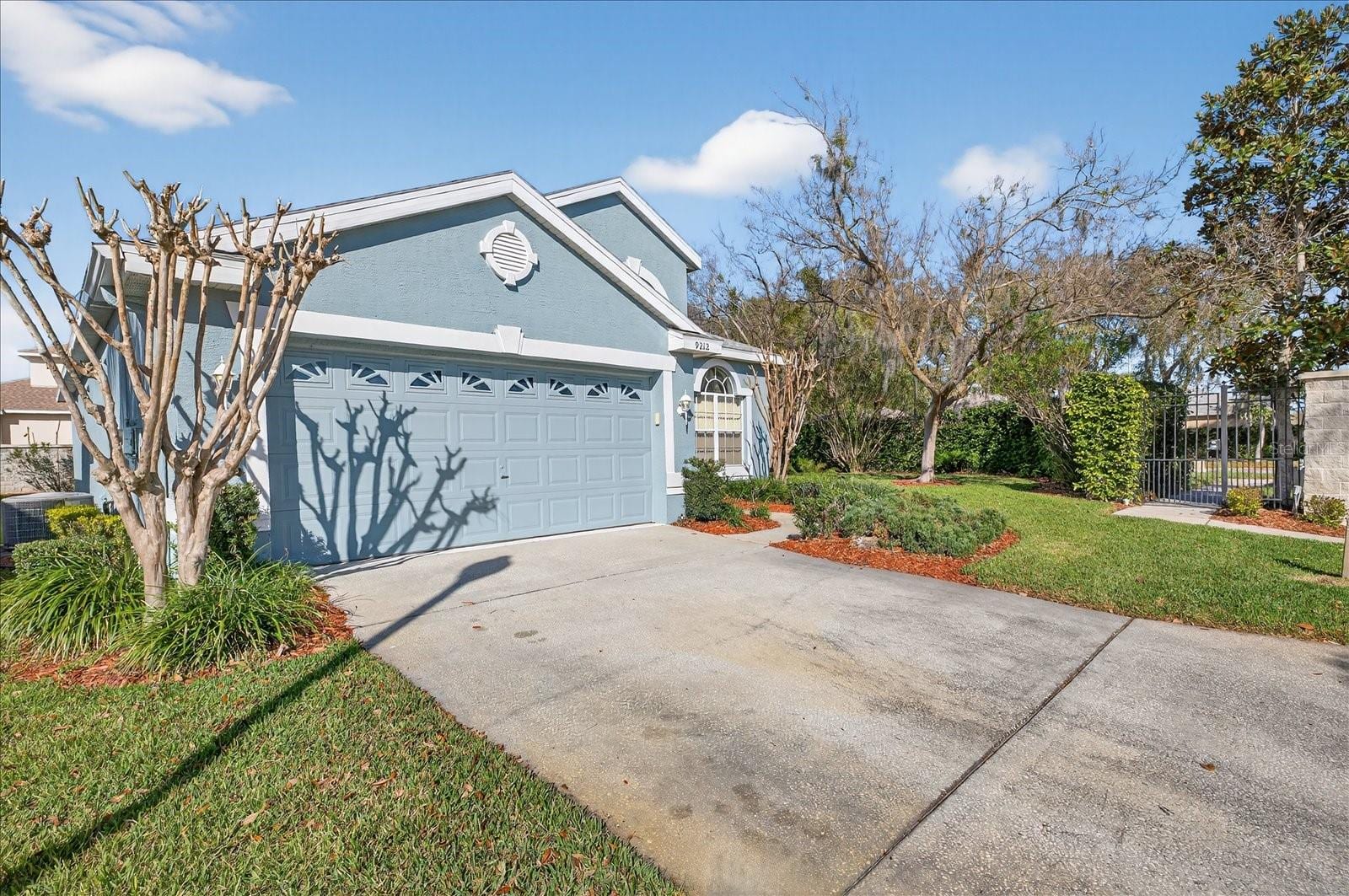 9212 Bonnington Dr photo 4