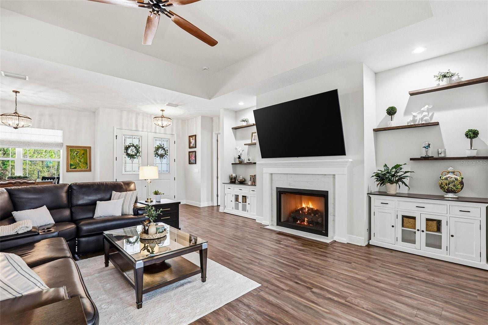 8001 Woodleaf Blvd photo 4