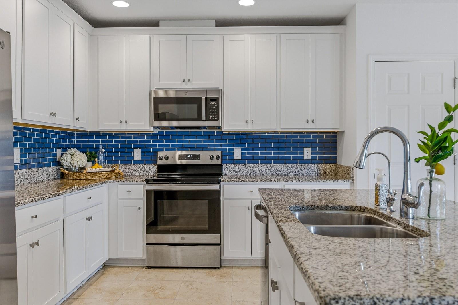 12218 Gothic Rd photo 5