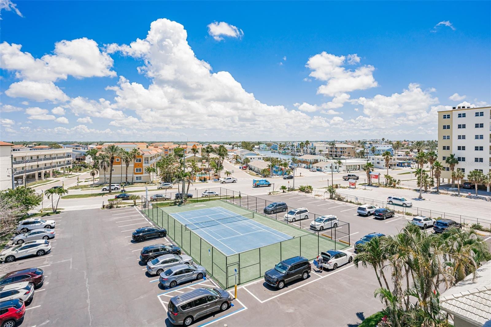 17500 Gulf Blvd #407 photo 4