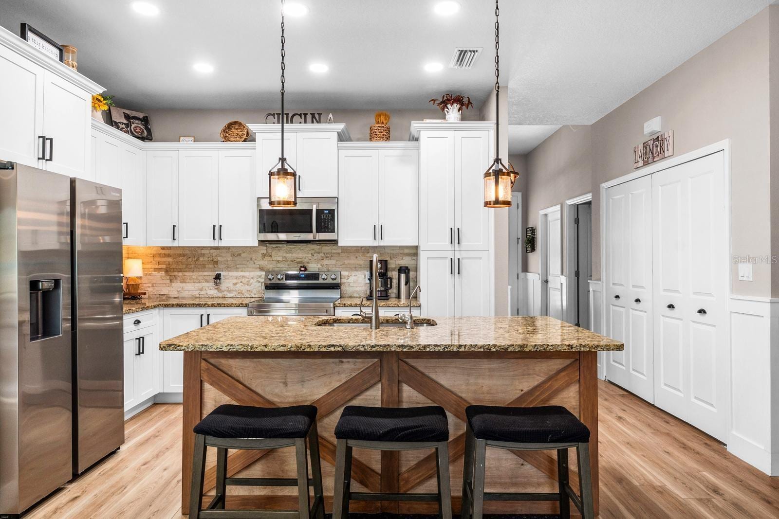 128 51st Street Cir E #7 photo 3
