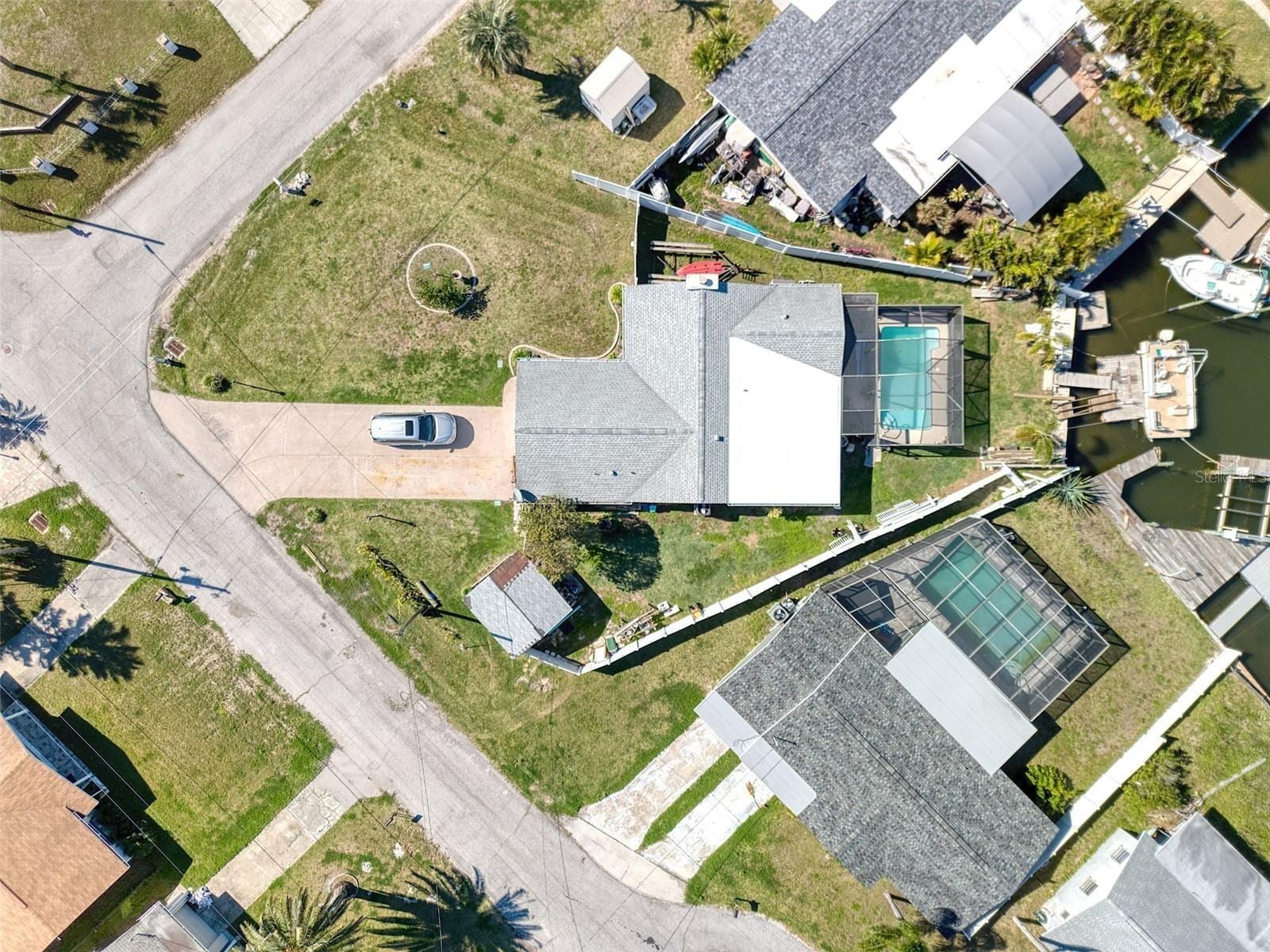 13630 Lagoon Dr photo 2
