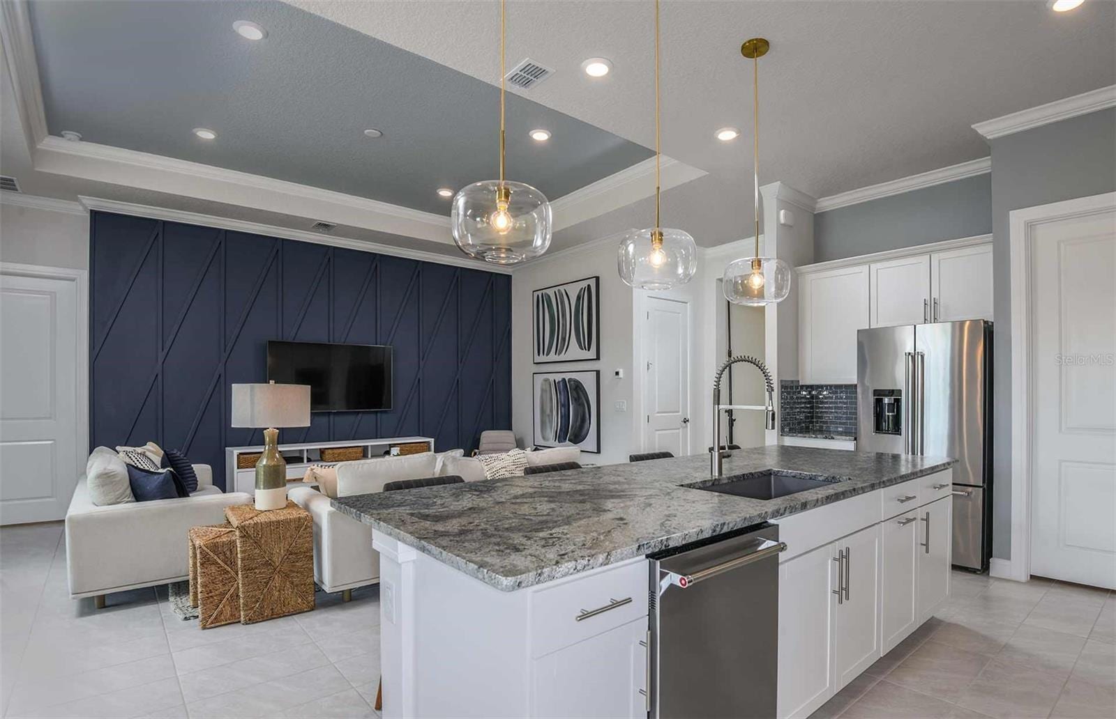 14811 Sunset Crest Ln photo 2