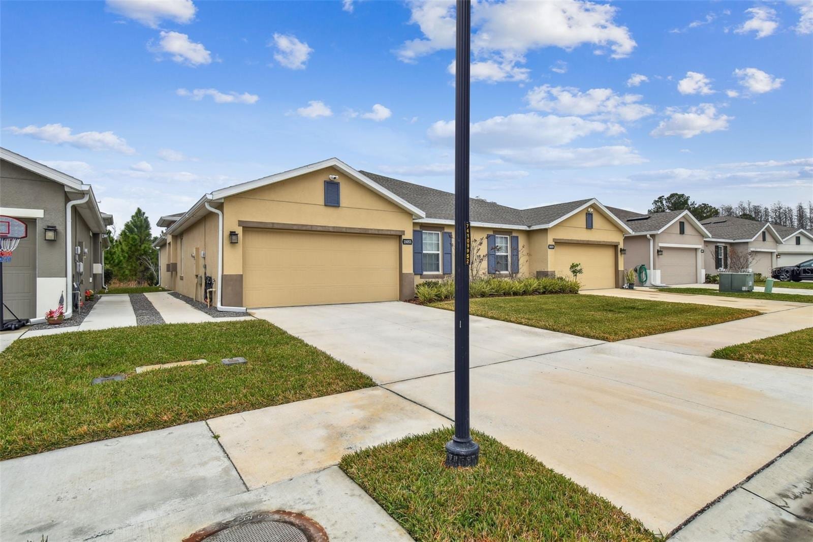 18053 Turning Leaf Cir photo 4