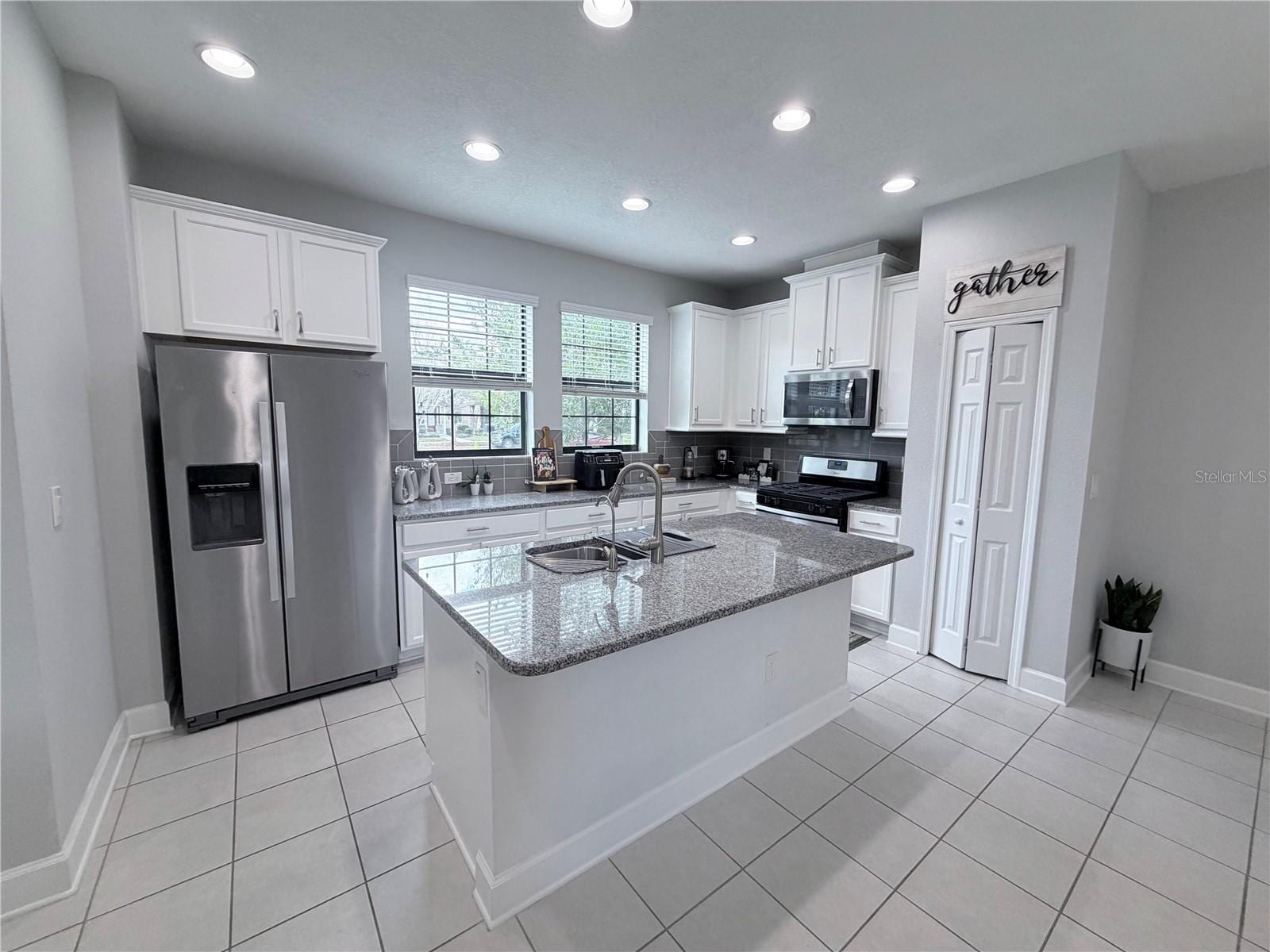 5824 Circa Fishhawk Blvd photo 4