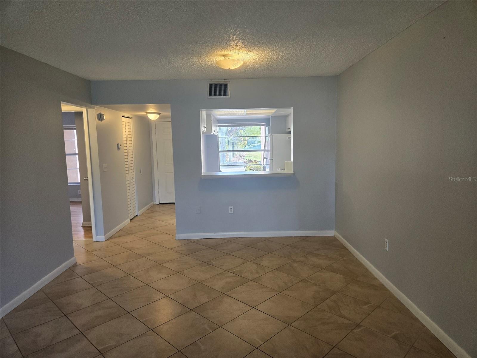 6328 7th Ave W #6328 photo 5