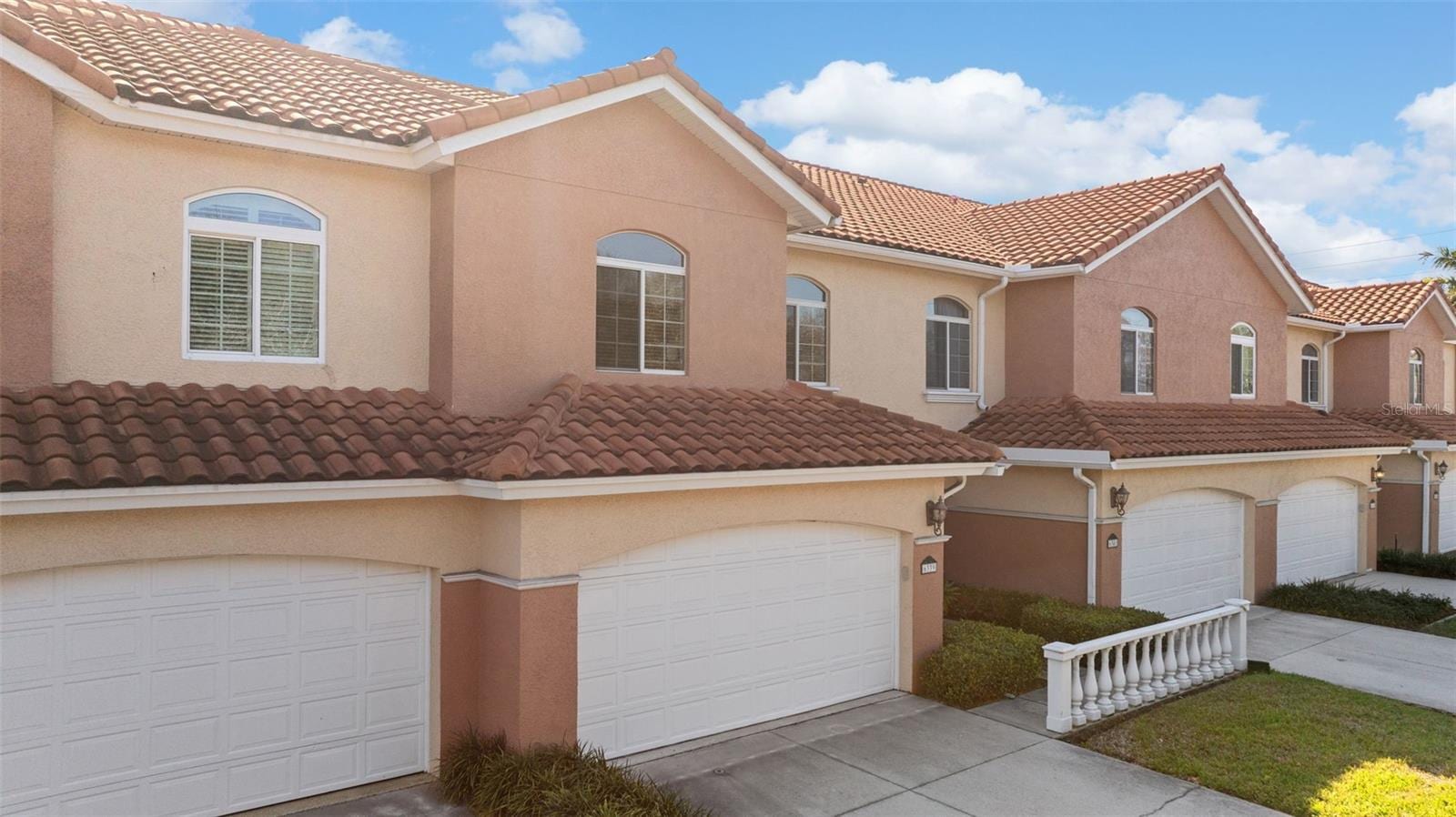 6339 Vista Verde Dr E photo 3