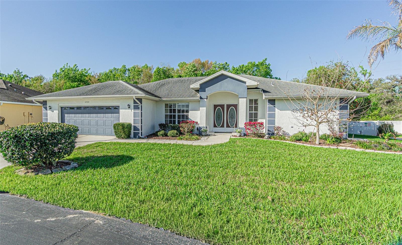 10504 Moshie Ln photo 2