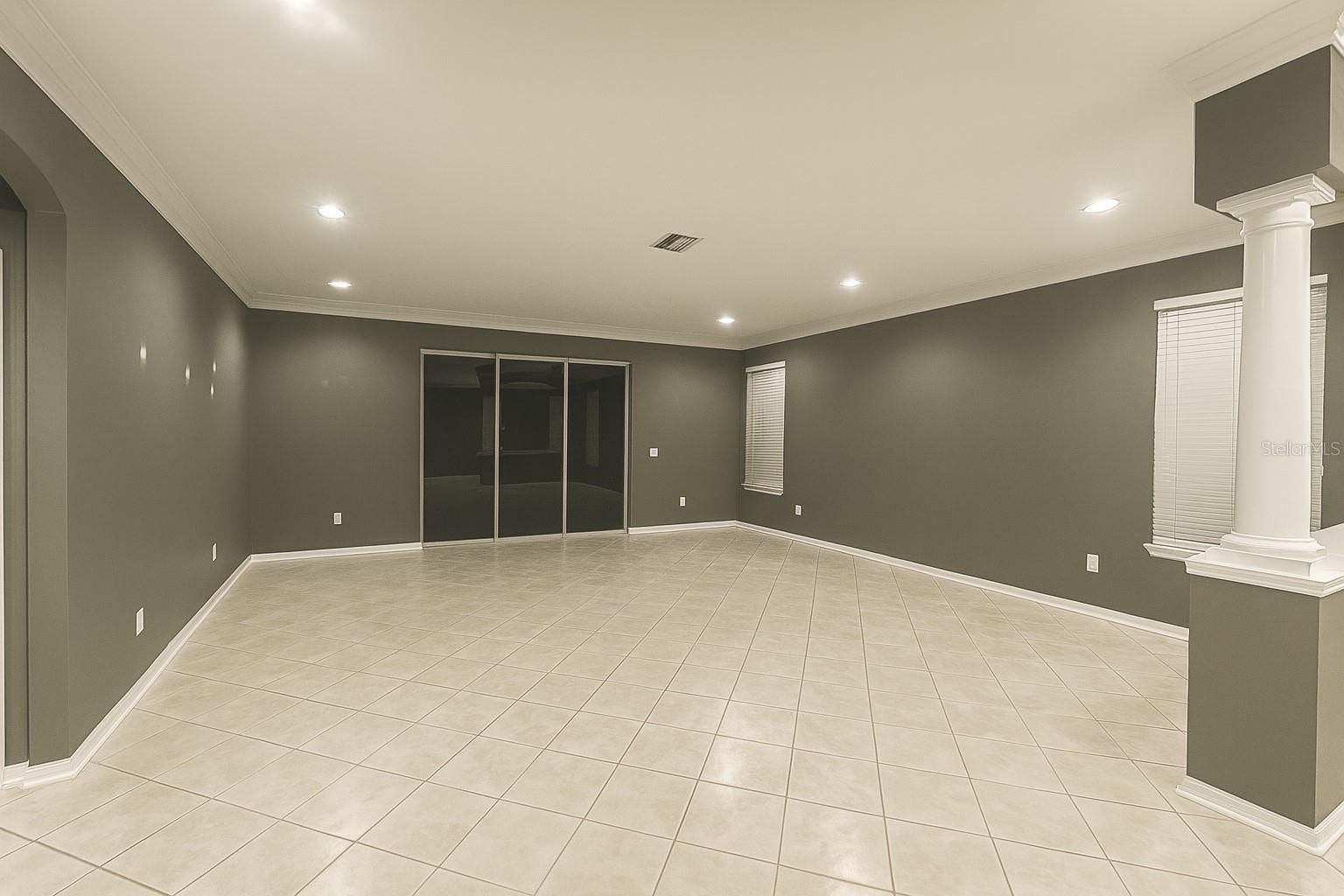 15919 Pond Rush CT photo 3