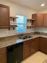 3826 Exeter Ln photo 3