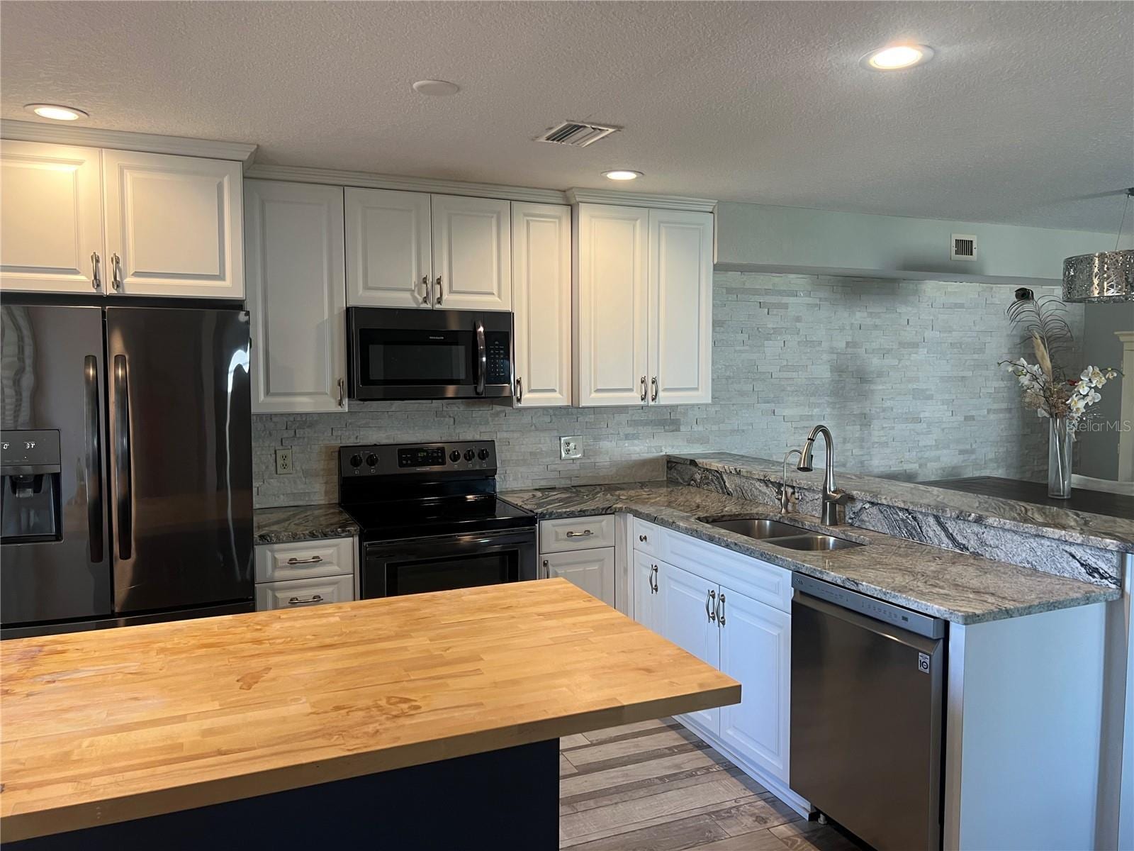 8211 Brent St #828 photo 5
