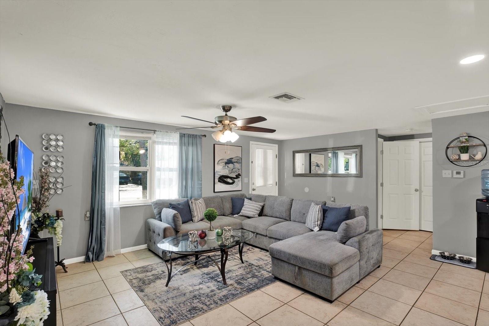 5609 Quist Dr photo 3