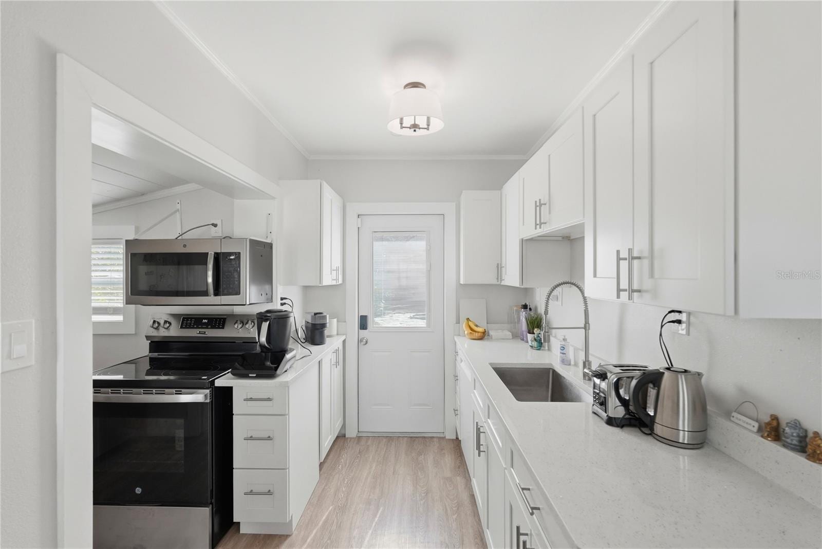 15424 2nd St E photo 5