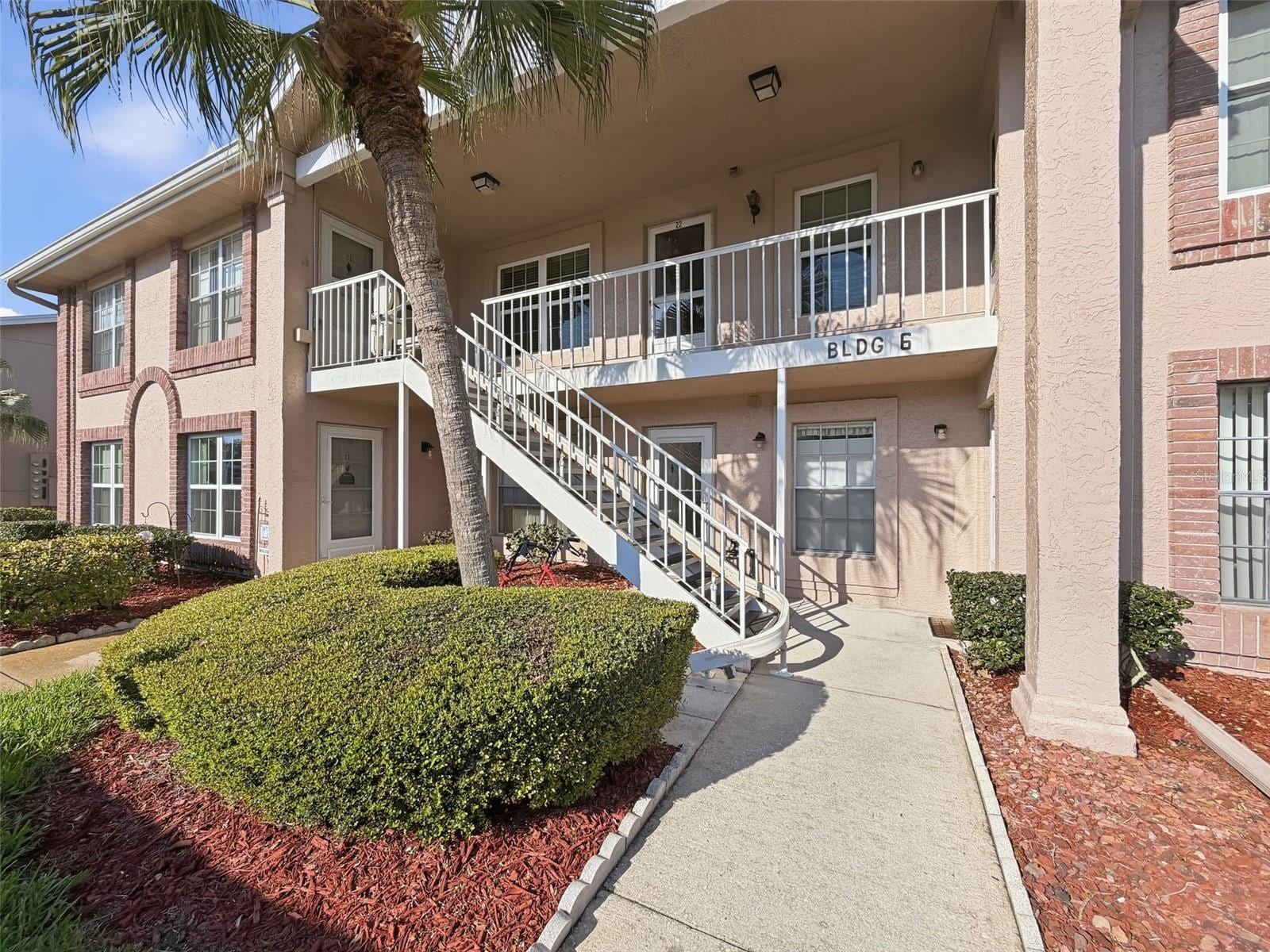 4833 Myrtle Oak Dr #12 photo 3
