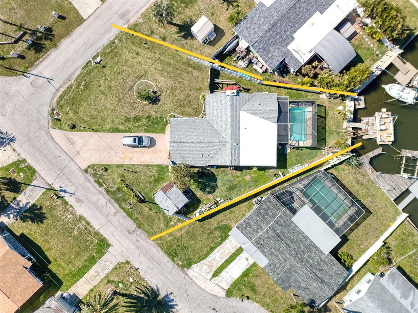 13630 Lagoon Dr photo 4