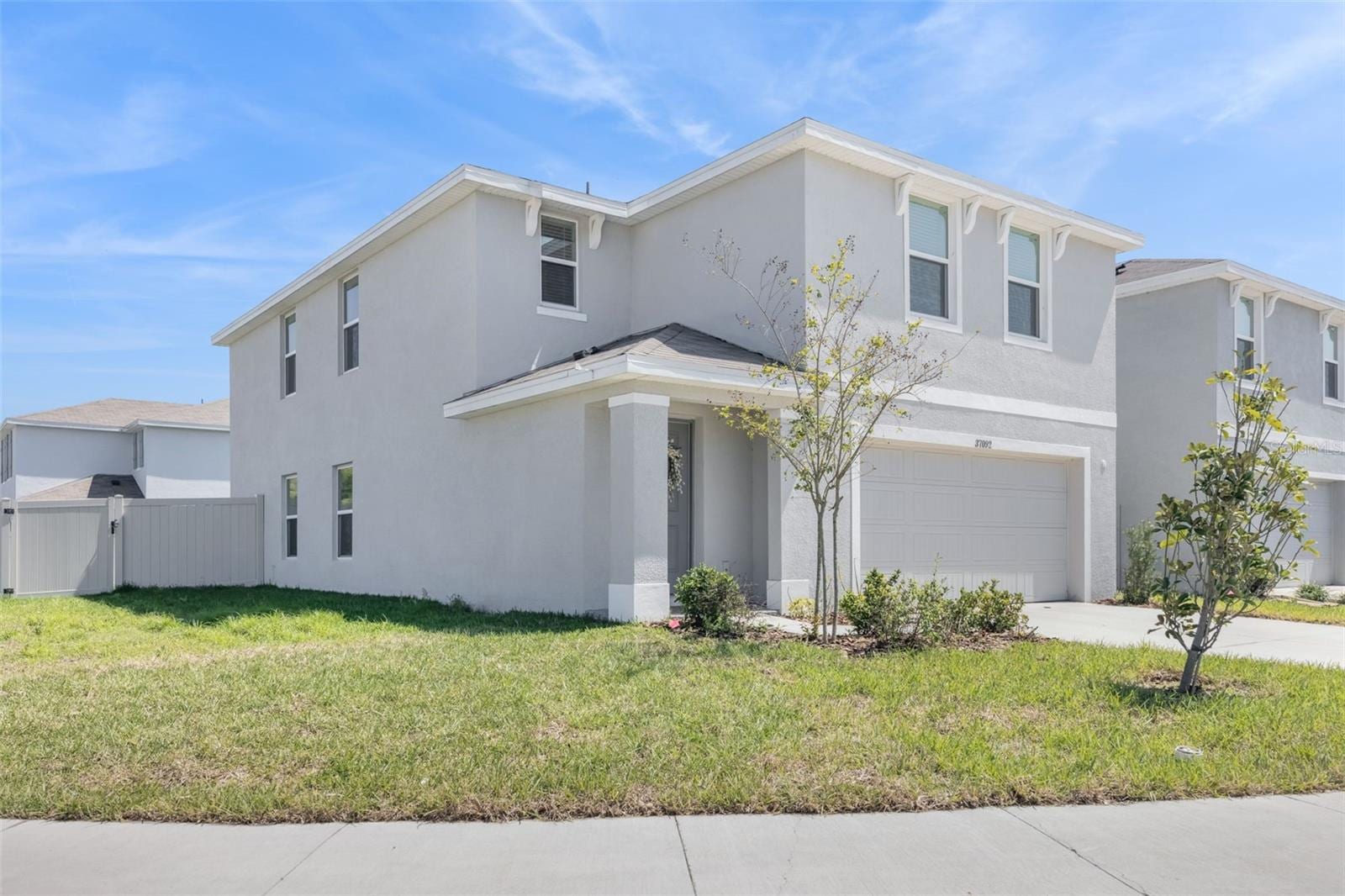 37092 Kings Crown Dr photo 3