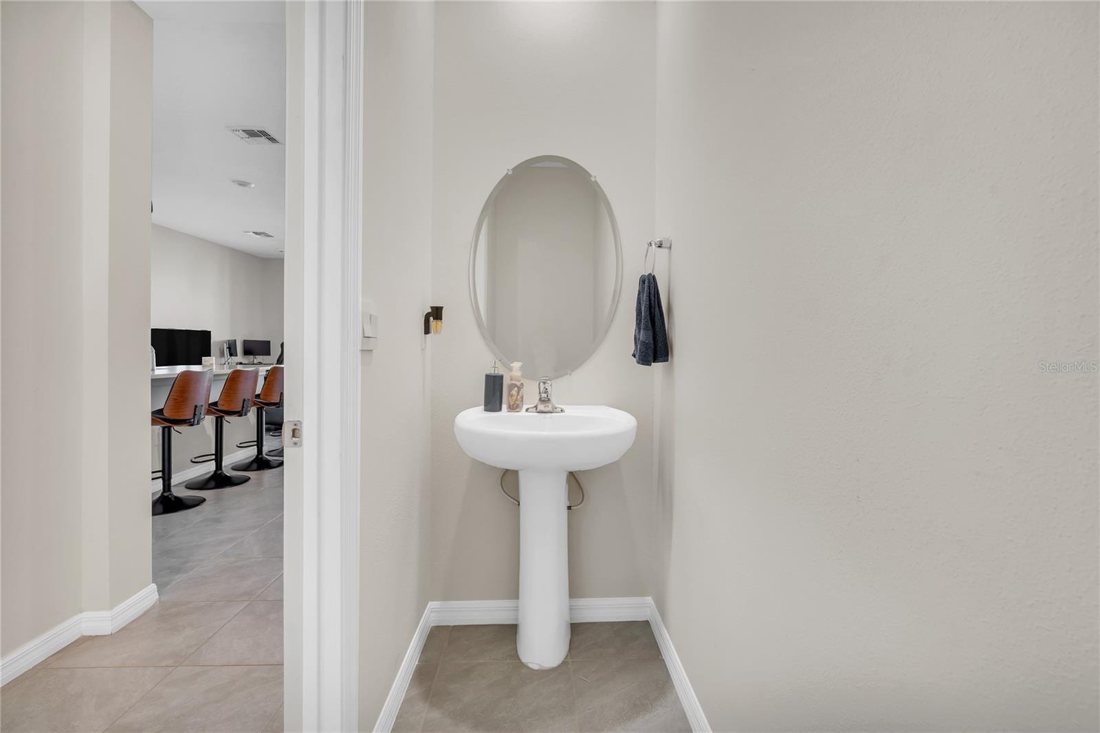 11175 Crescent Deer Dr photo 5