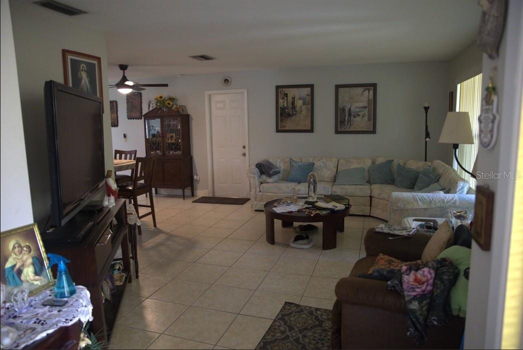 1158 Overcash Dr photo 3