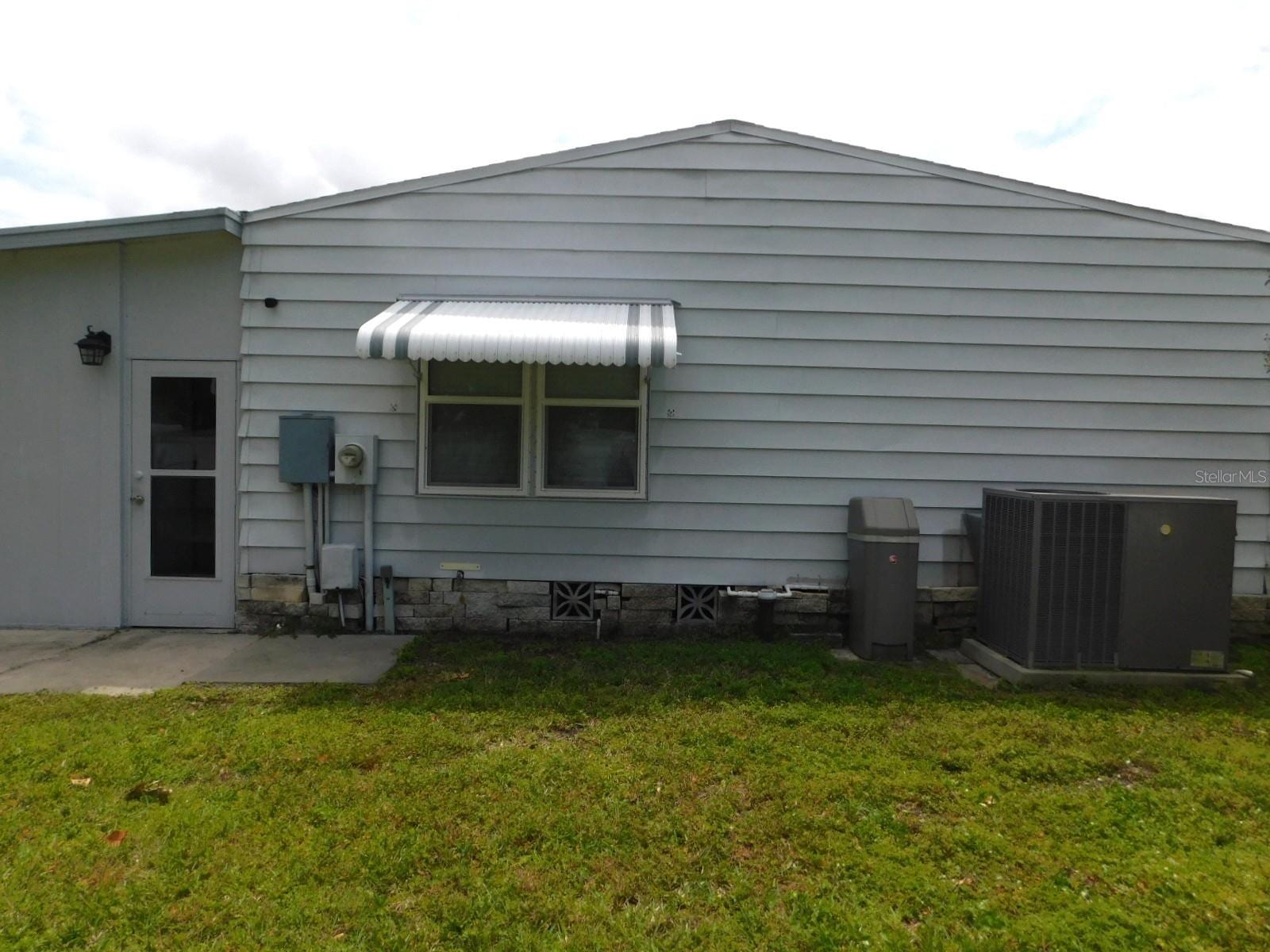 1001 Starkey Rd #99 photo 2