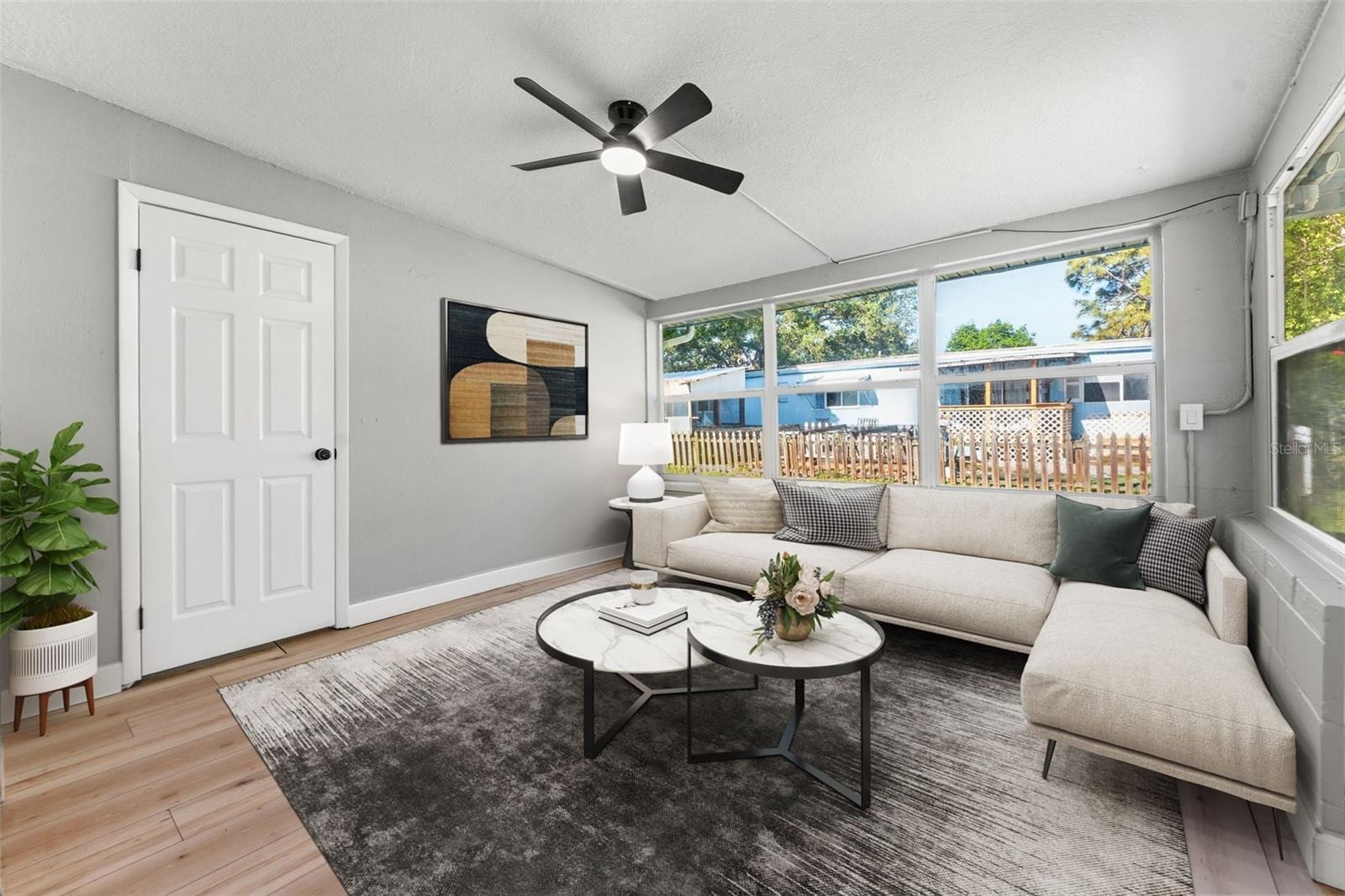 2521 Highland Acres Dr photo 5