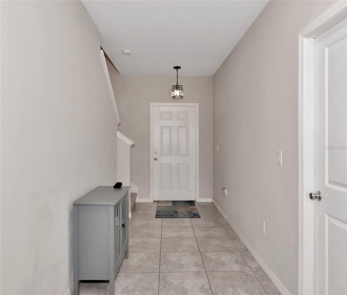 17009 Peaceful Valley Dr photo 3