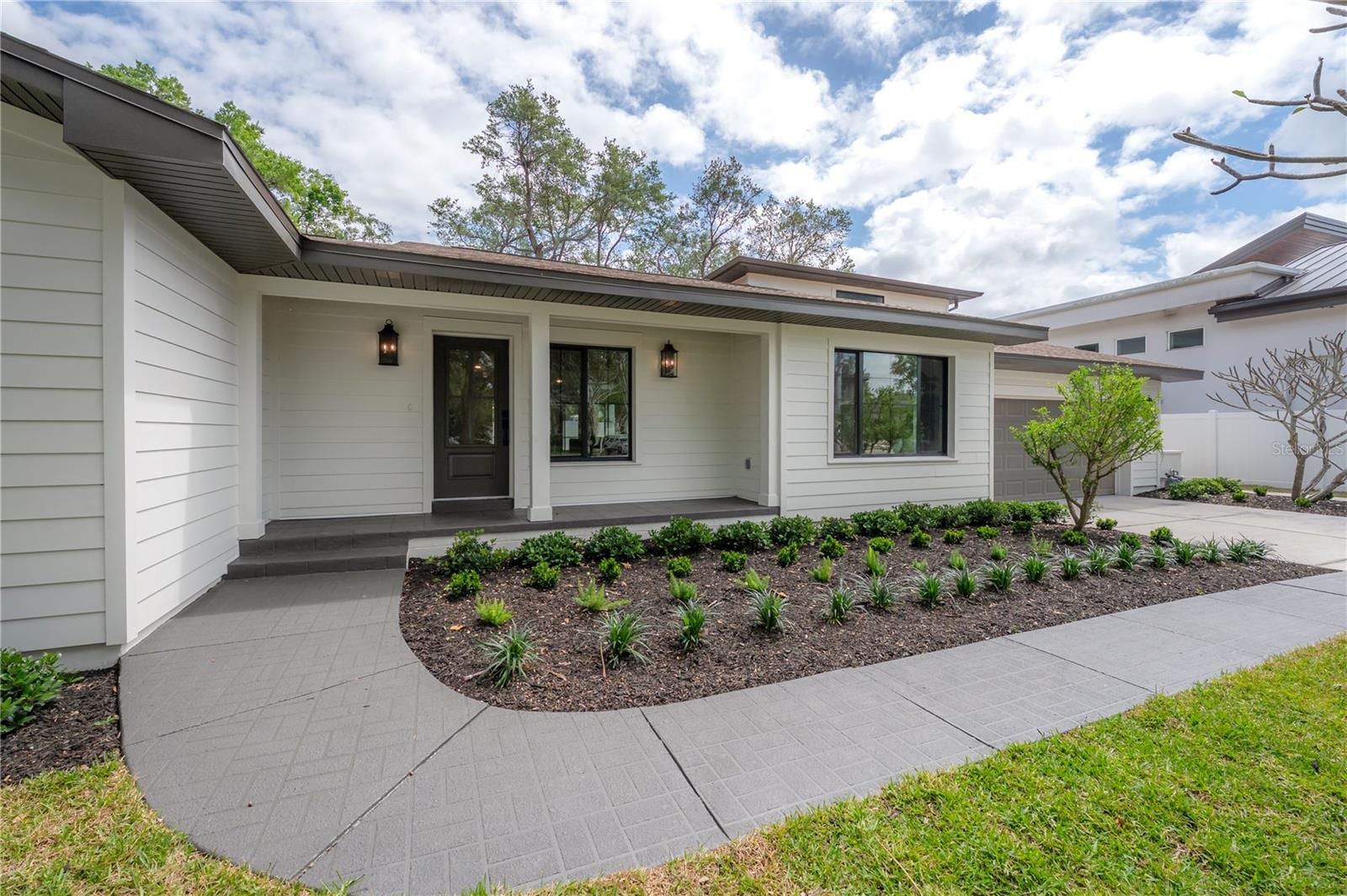 471 W Davis Blvd photo 4