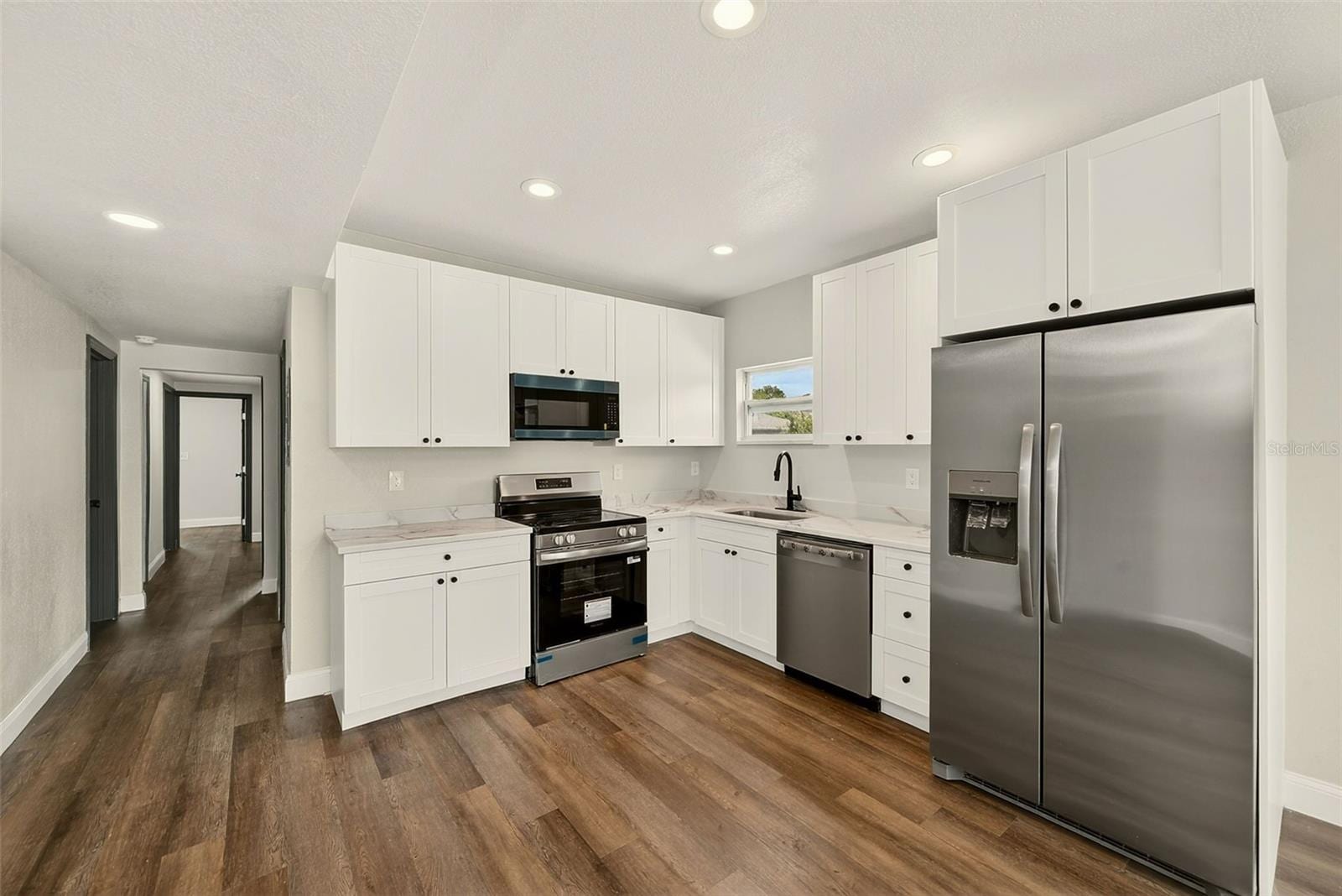 206 N MacDill Ave photo 2