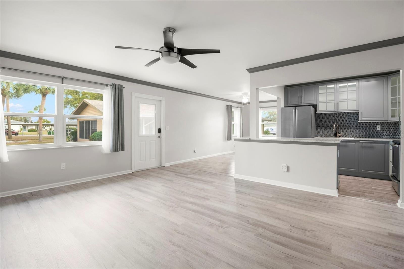 1904 Canterbury Ln #13 photo 5