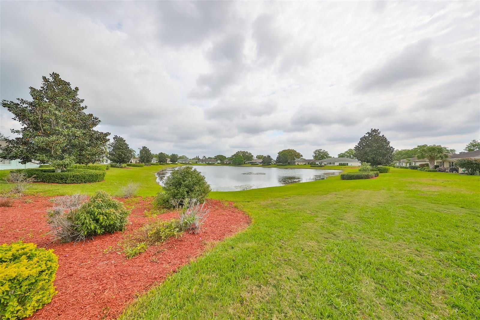 1417 Langley Dr photo 2