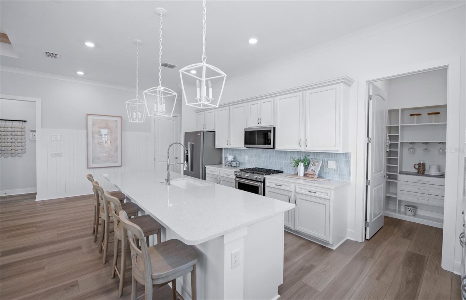 14815 Sunset Crest Ln photo 4