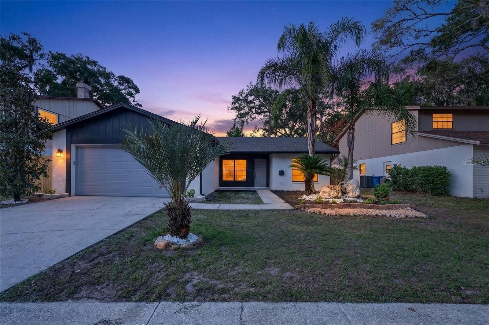 14841 Oak Vine Dr photo 4