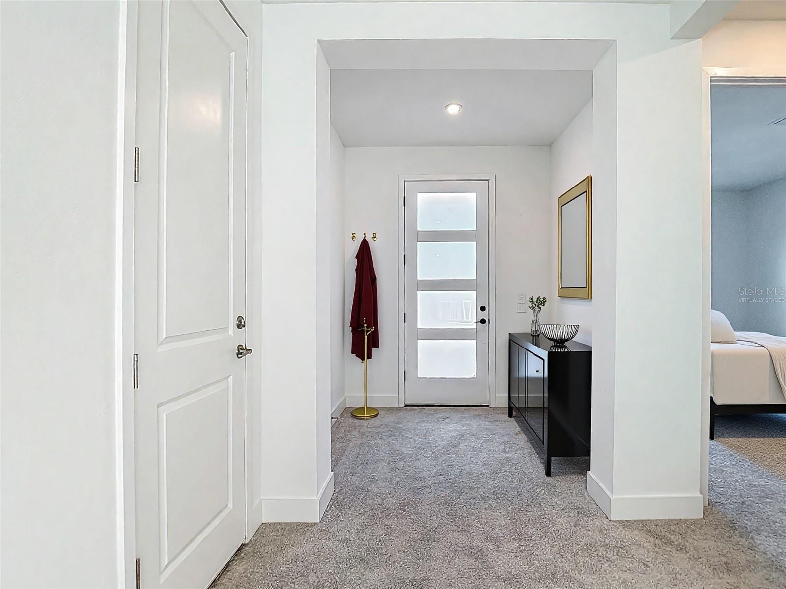 410 S West Shore Blvd photo 5