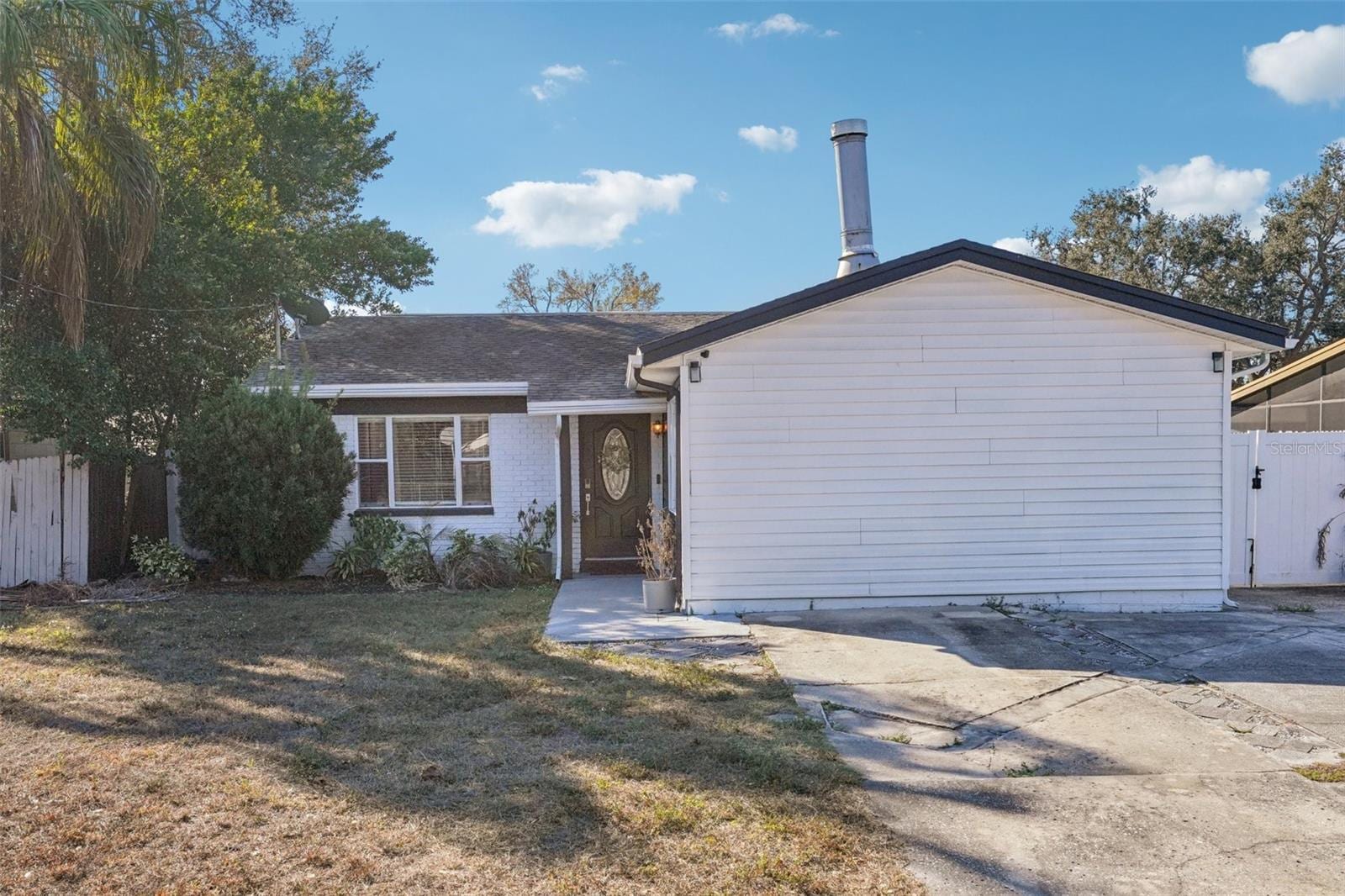 4508 W Pearl Ave photo 2