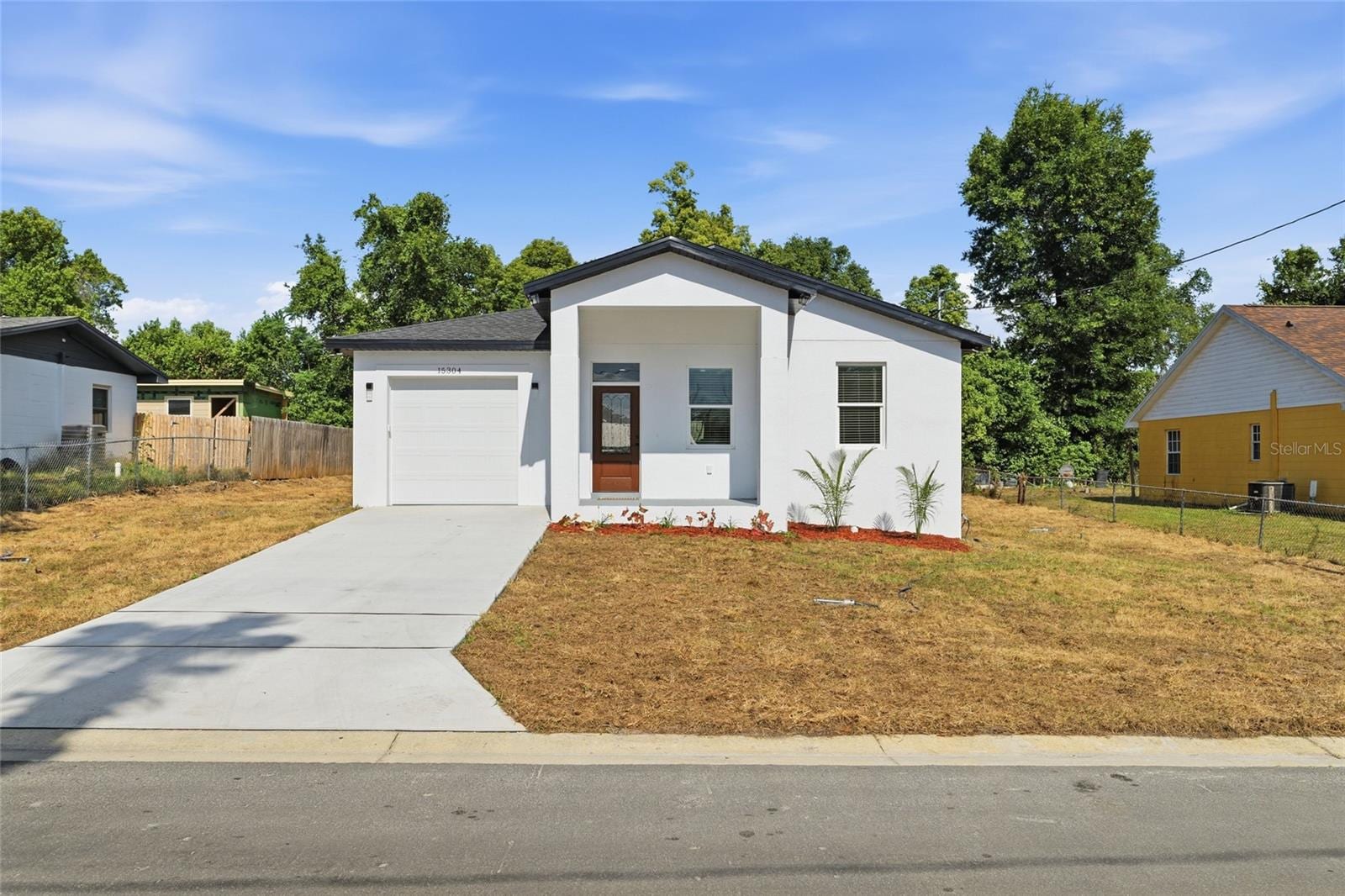 15304 16th St photo 2