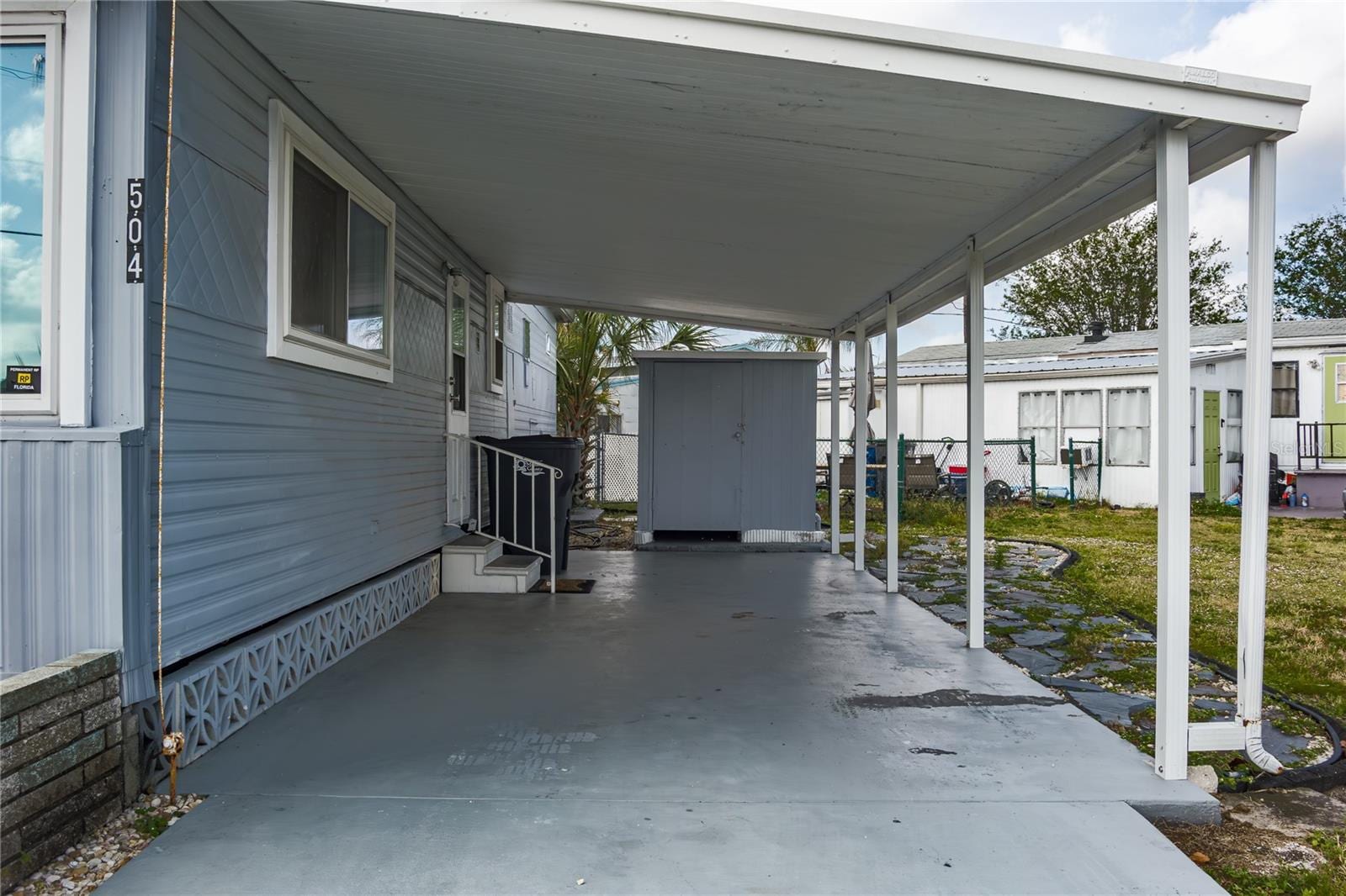 504 50th Avenue Dr W photo 4