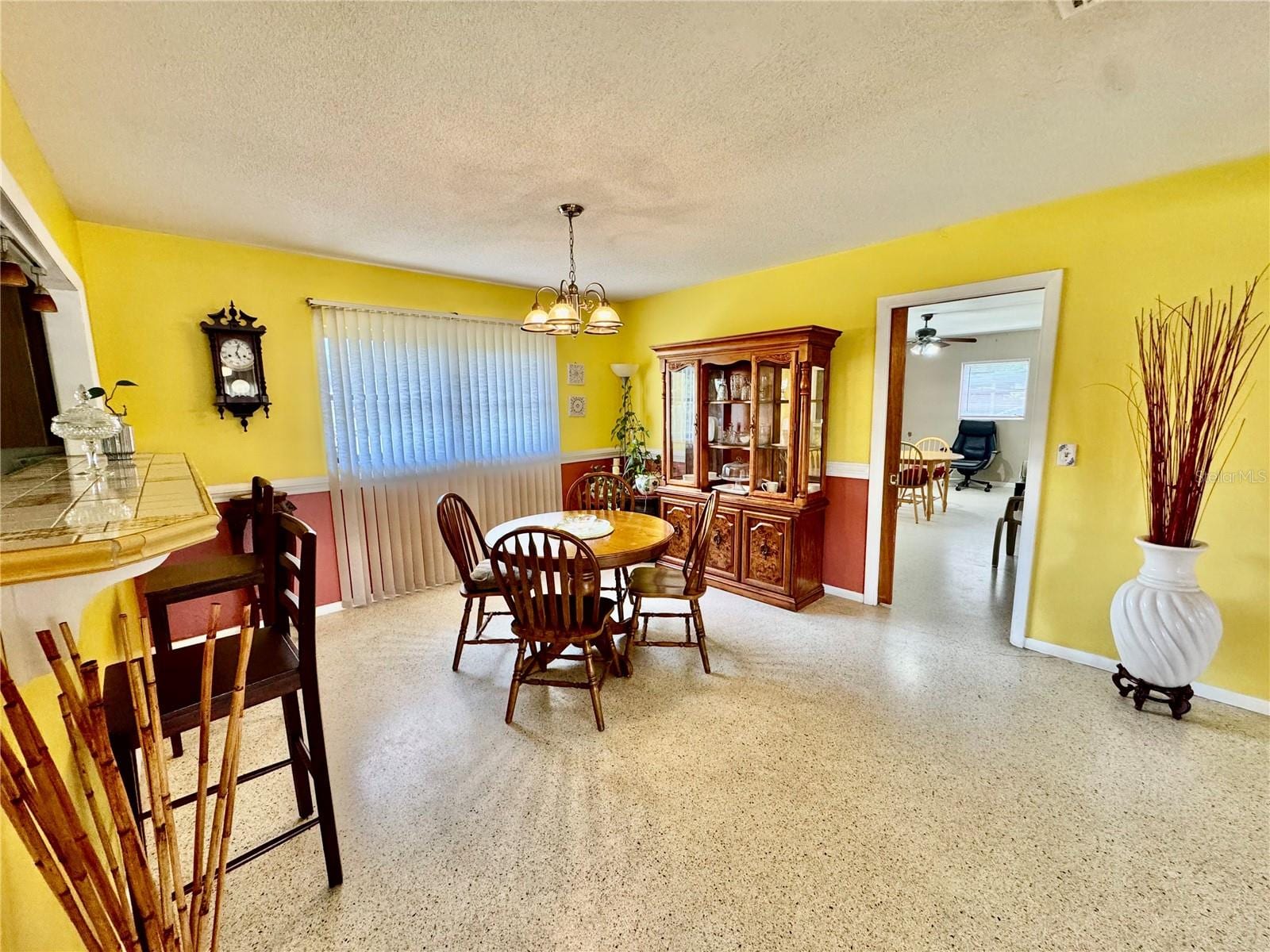 2550 Gress Ln photo 5