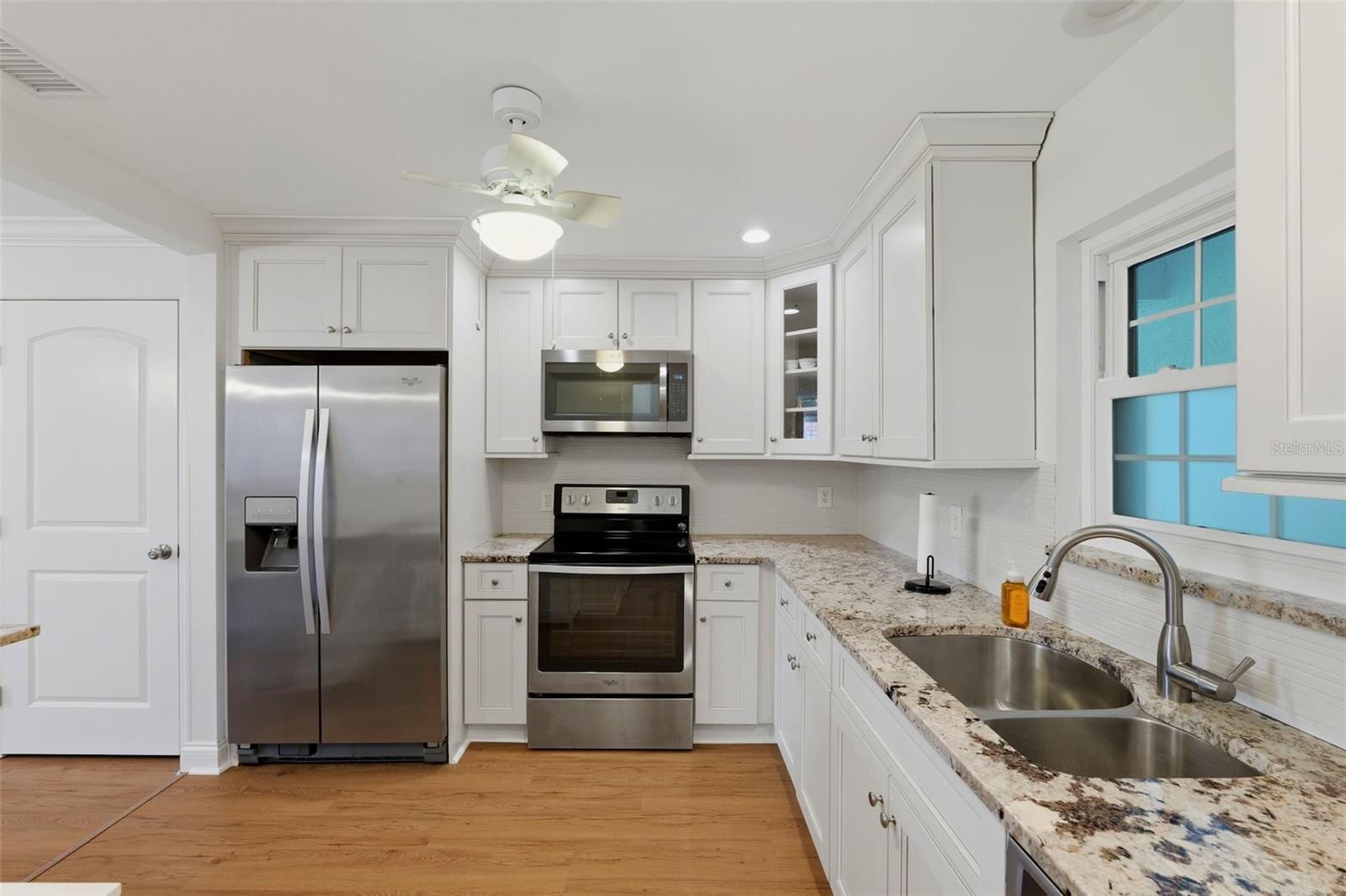 1706 Belleair Forest Dr #234 photo 2