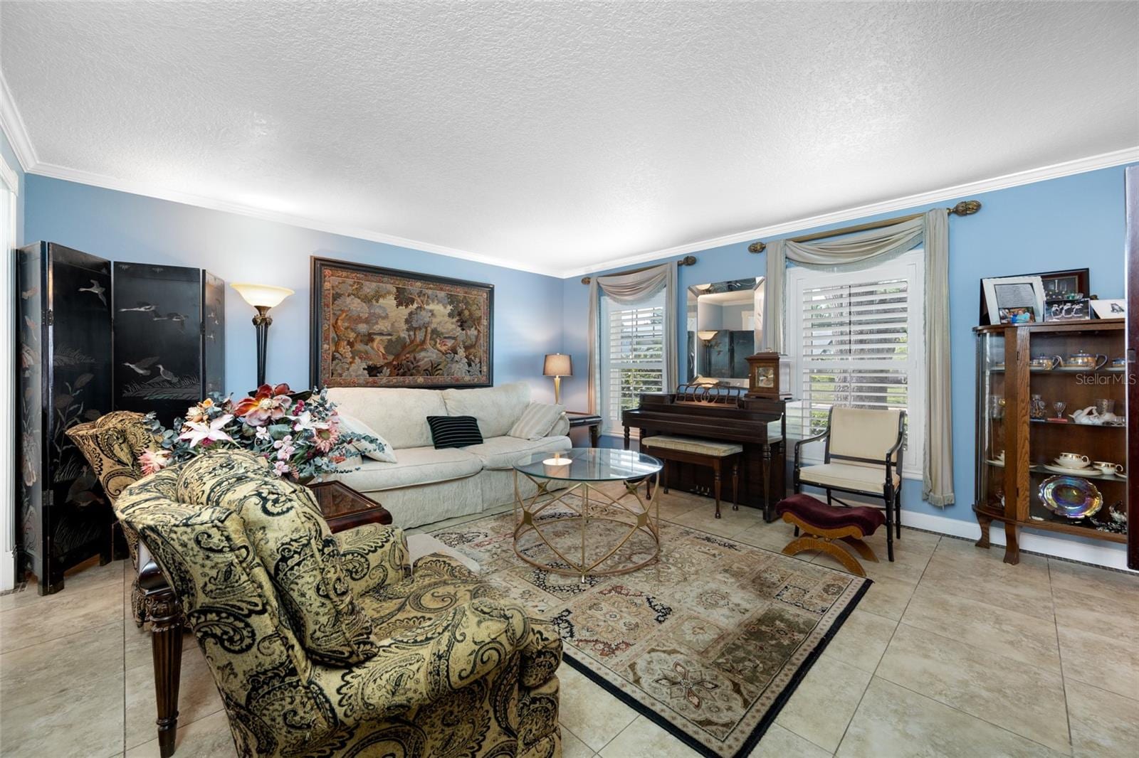 8602 Leighton Dr photo 4