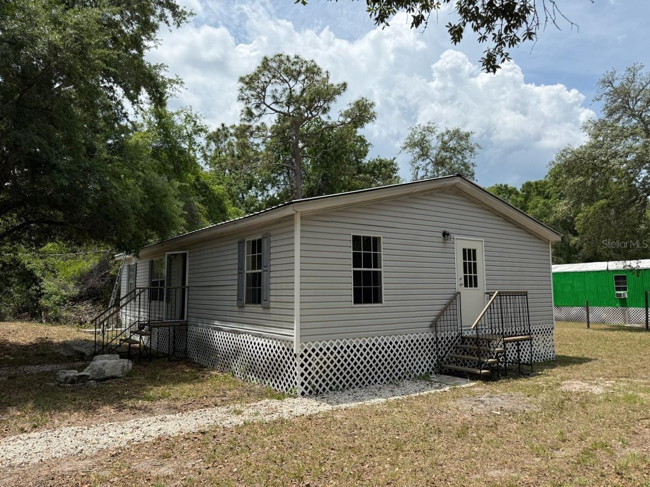 10405 Jungle St photo 4