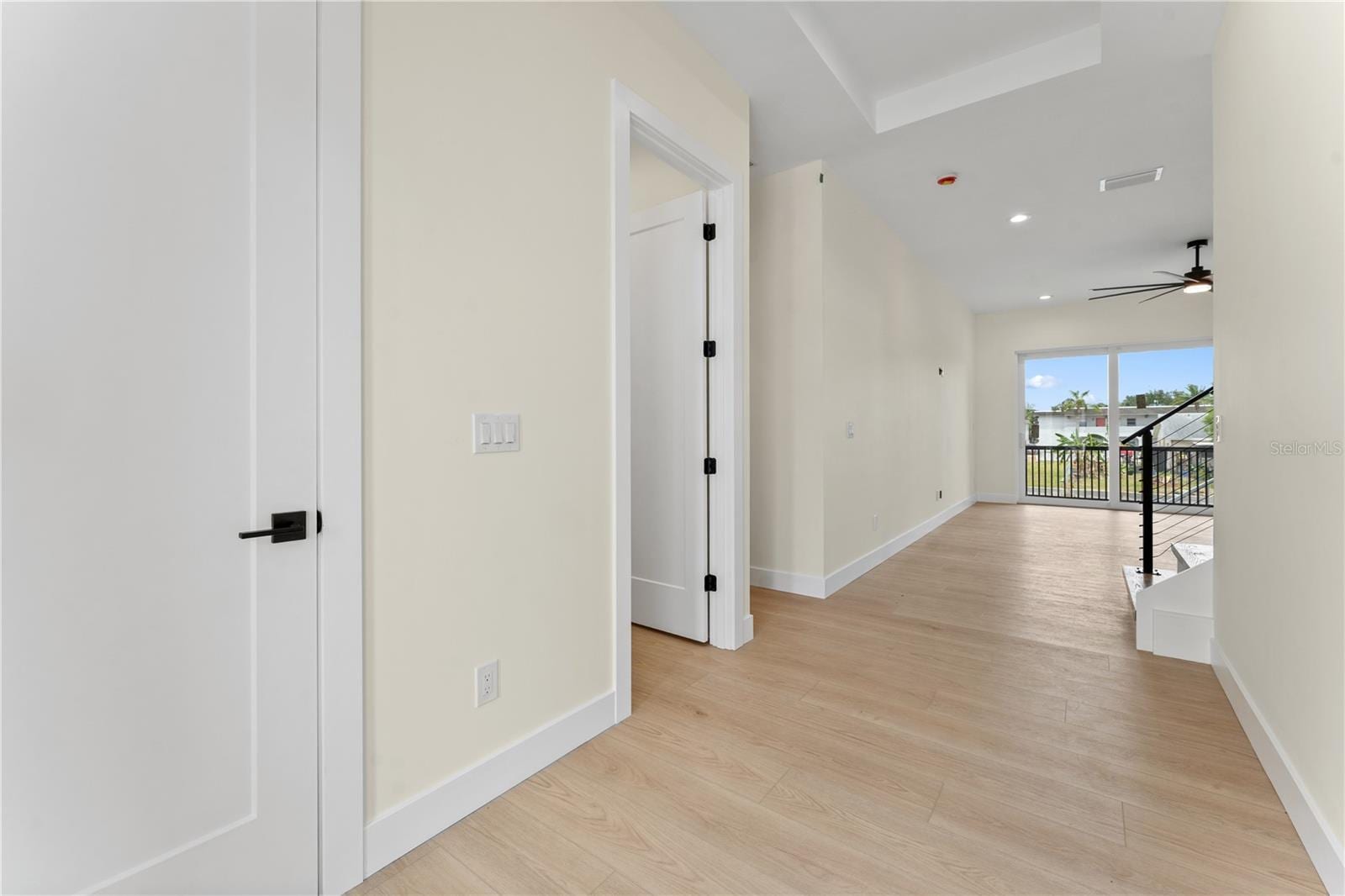 9832 Island Harbor Dr photo 4