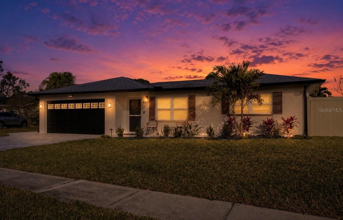 9481 Monica Dr photo 2