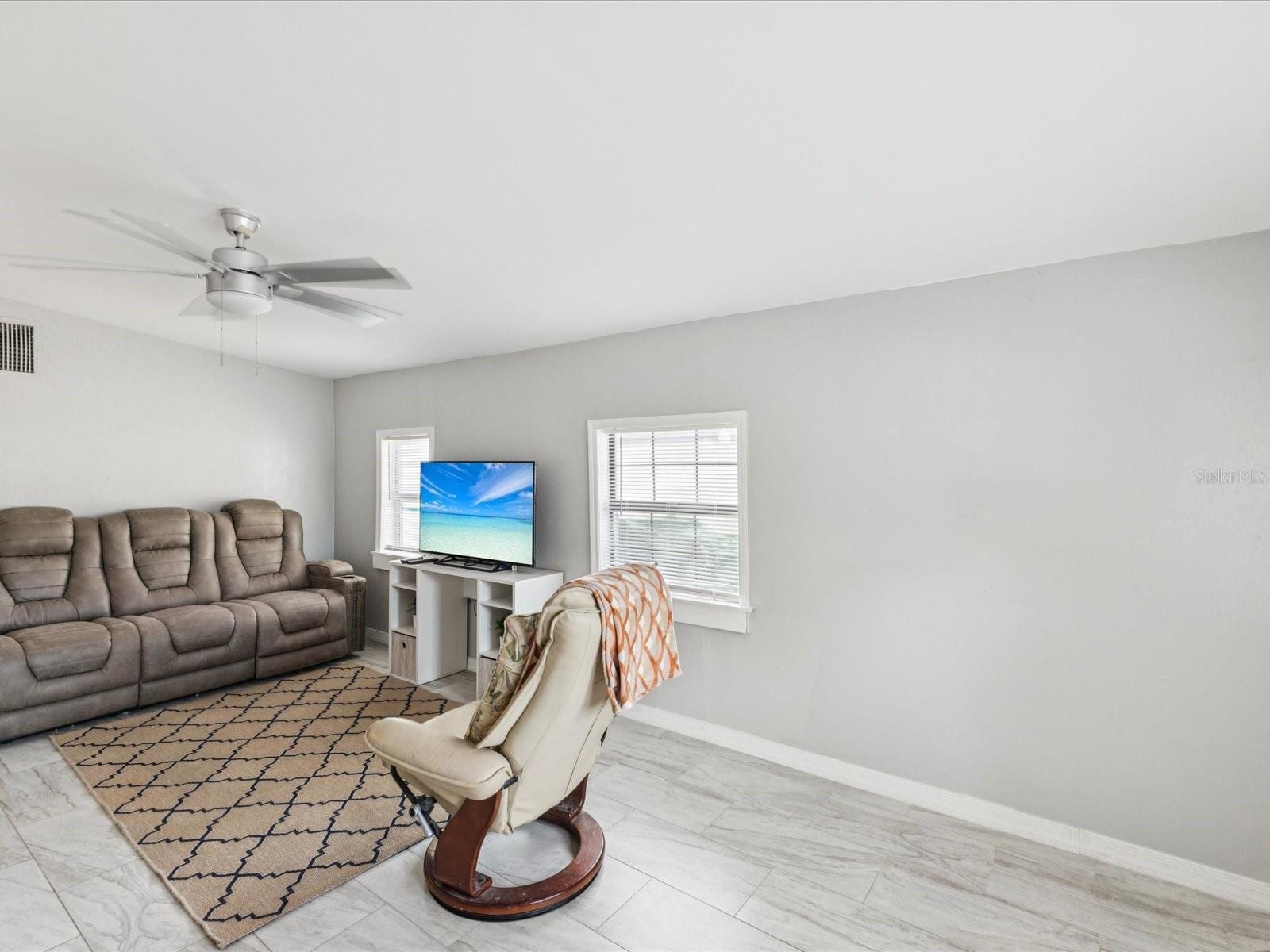 6518 S West Shore Cir photo 4