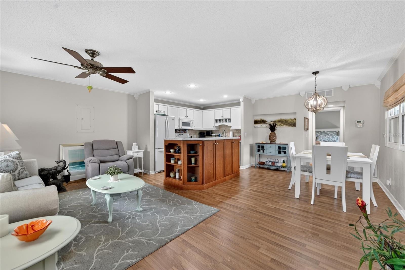 301 Kings Blvd #138 photo 4