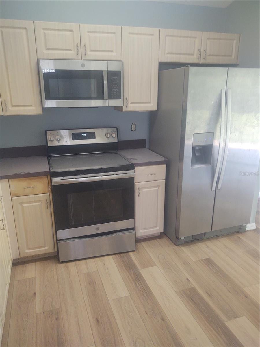 5707 Tanagerlake Rd photo 3