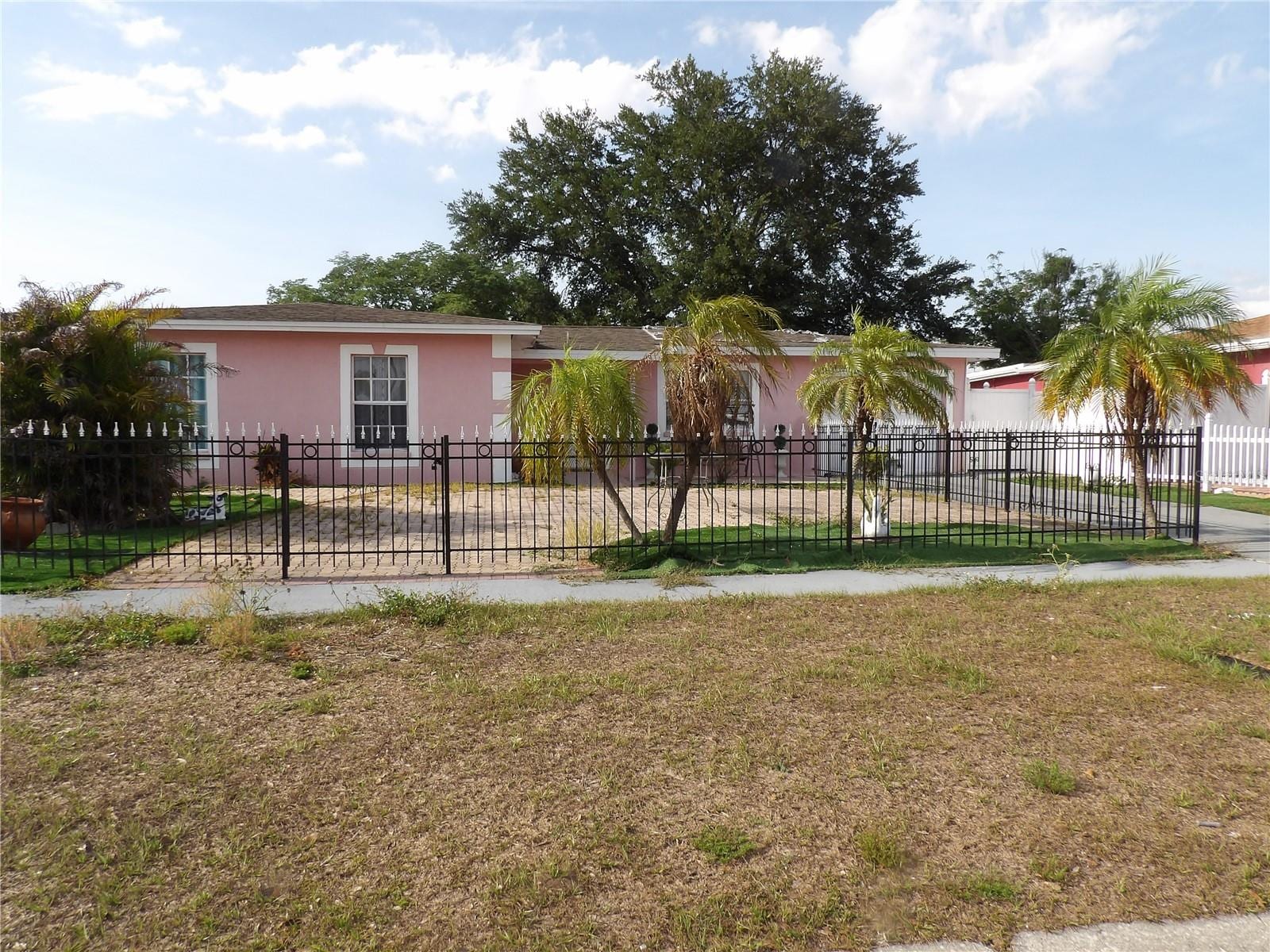 6521 W Hanna Ave photo 4
